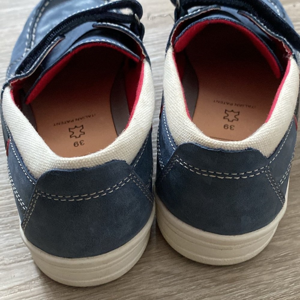 Geox Shoes - Picture 4 of 7